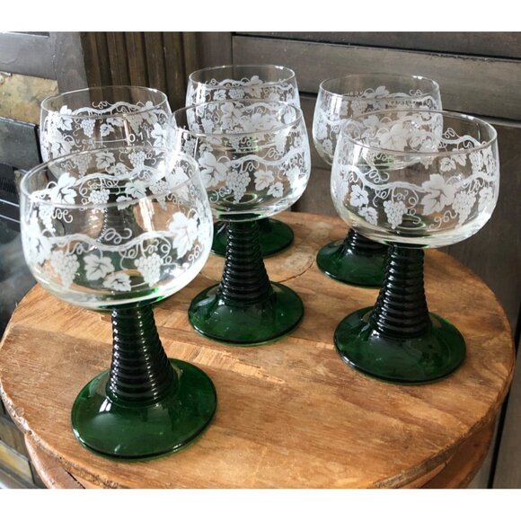 Luminarc France Vintage Grapevine Etching Glasses Beehive Coil Stem Set 6 1970s - Picture 2 of 12